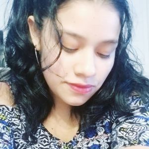 Meet your Posher, Brianna yulissa chinic